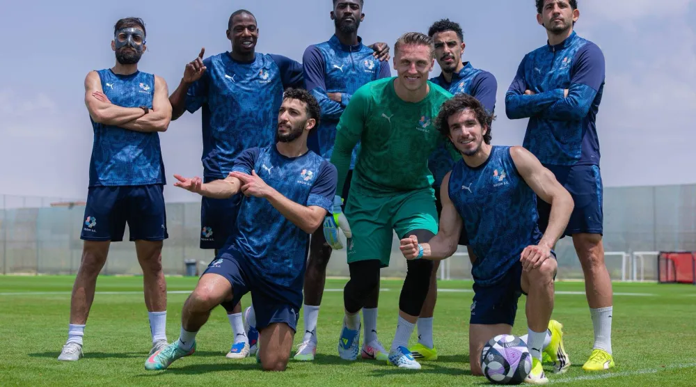 جانب من تدريبات نيوم تحضيراً لودية ضمك (نادي نيوم)