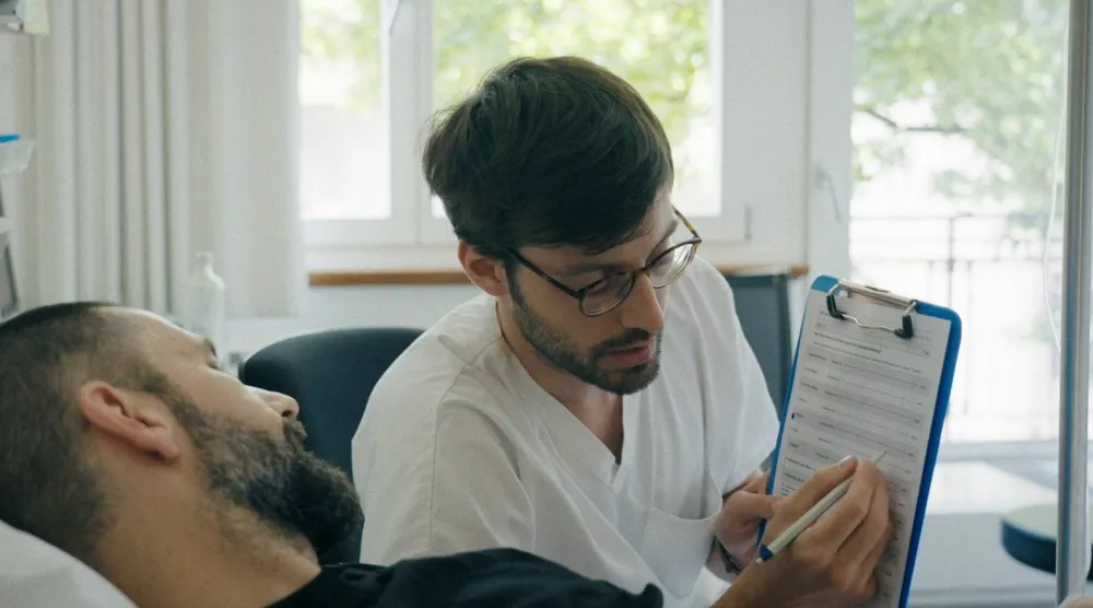 وثَّق الفيلم جوانب مختلفة في رحلة المخرج (الشركة المنتجة)