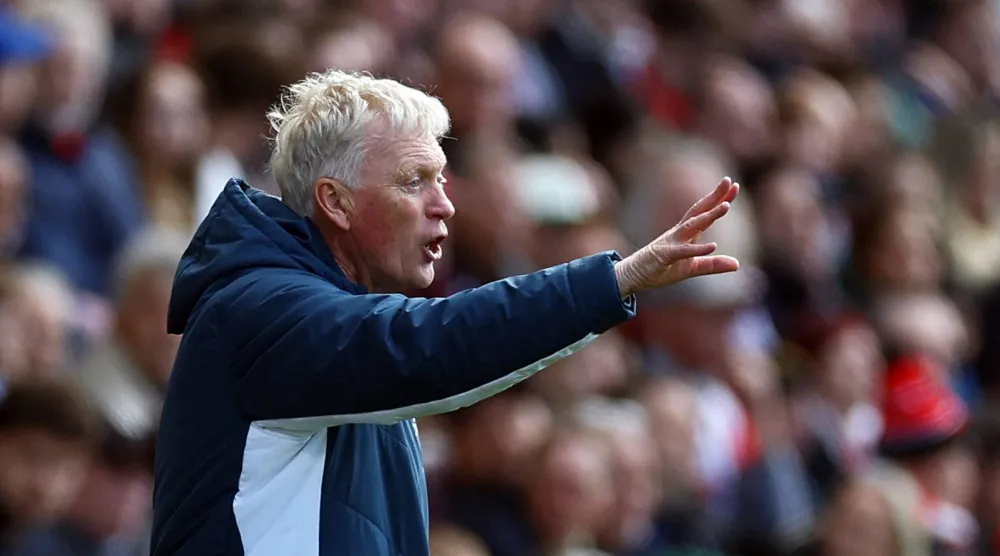 Football - Premier League - Brentford v Everton - GTech Community Stadium, London, Britain - April 11, 2026 Everton manager David Moyes reacts. (Action Images via Reuters) 