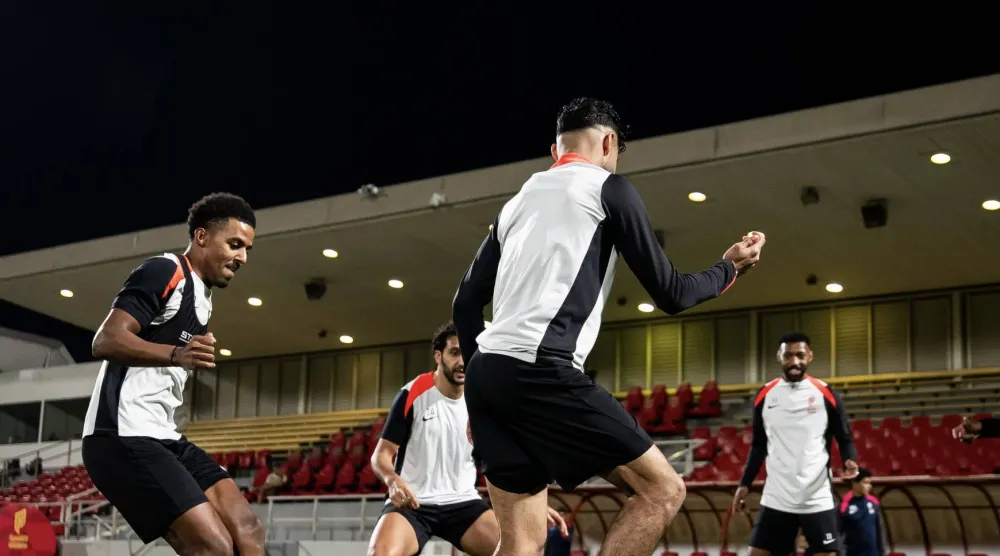 لاعبو القادسية خلال التحضيرات الأخيرة للجولة المقبلة (نادي القادسية)