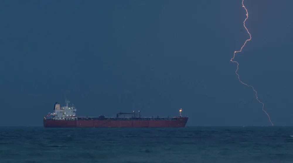 أدت حرب إيران إلى تعطيل 17 % من طاقة قطر التصديرية للغاز الطبيعي المسال (رويترز)