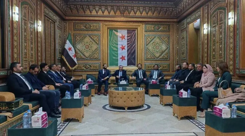 اجتماع اللجنة العليا في محافظة الحسكة والفريق الرئاسي (فيسبوك)