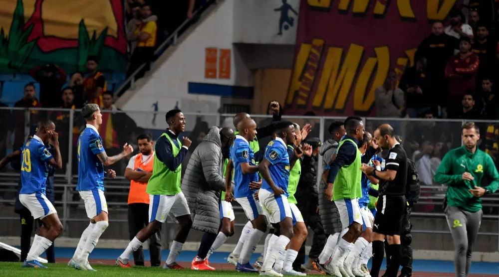 فرحة لاعبي ماميلودي صن داونز (أ.ف.ب)