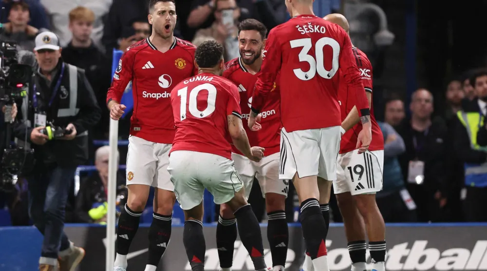 يونايتد يتجاوز أزمته الدفاعية ويعزز حظوظه الأوروبية (رويترز)