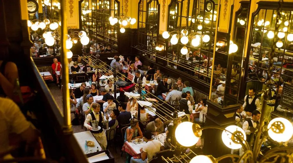 A general view shows the diner room of French brasserie Bouillon Chartier, on July 24, 2013, in Paris. (AFP) 
