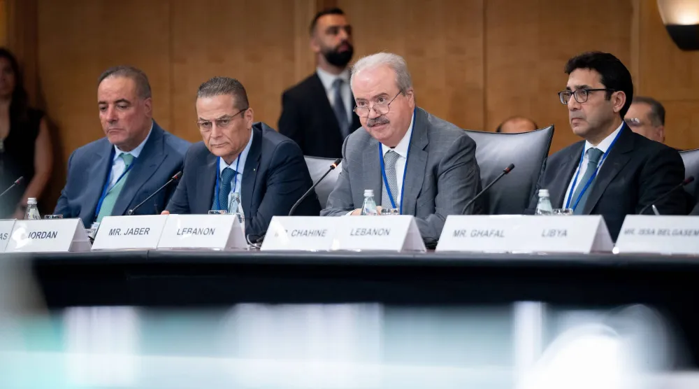 وزير المال ياسين جابر مشاركاً في جلسة لوزراء المالية ومحافظي المصارف المركزية خلال اجتماعات الربيع (الصندوق)