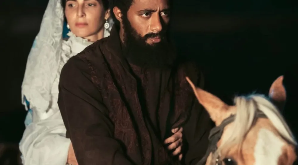 محمد رمضان ورزان جمال في لقطة من فيلم «أسد» (حساب محمد رمضان على «فيسبوك»)