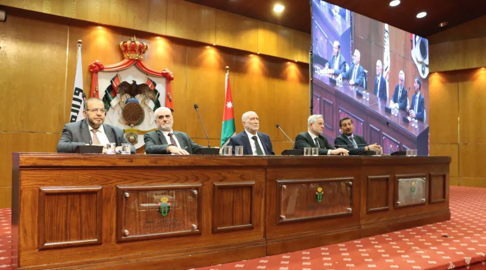 إدارة الجلسة الاستثنائية للمؤتمر العام لـ«جبهة العمل الإسلامي» سابقاً في الأردن السبت لمناقشة التعديلات على النظام الأساسي واسم الحزب (حساب رسمي)