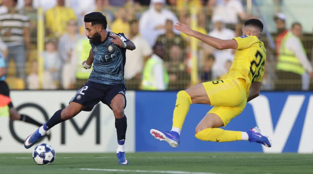 بوشل لاعب النصر ساهم في صناعة الهدف الأول (إ.ب.أ)