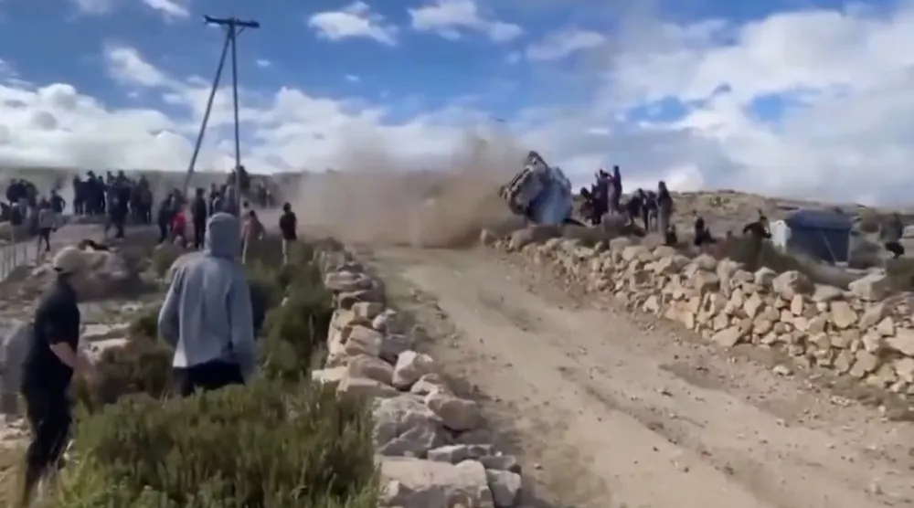 مقتل متفرج وإصابة اثنين في حادث تصادم برالي الأرجنتين (رويترز)