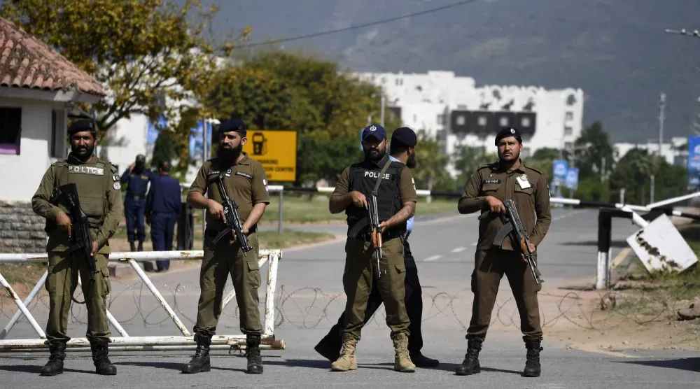 Müzakerelerde belirsizlik sürüyor: İran “sahada yeni kartlar” uyarısı yaptı