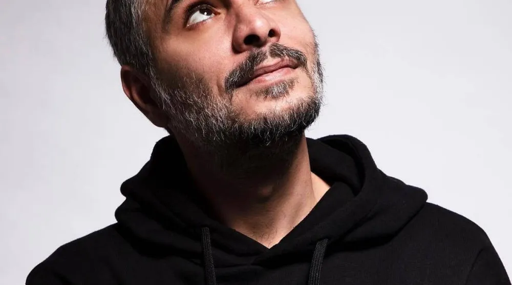 الكاتب والممثل المسرحي زياد نجار (زياد نجار)