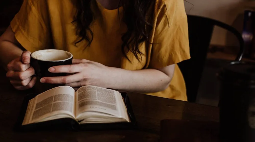 القهوة مرتبطة بتحسين التركيز والانتباه (جامعة بيثيل الأميركية)