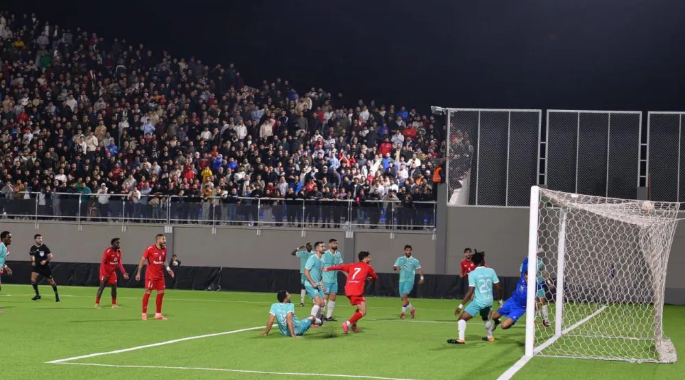 من مواجهة فريقَي النجمة والعباسية في الدوري اللبناني (الاتحاد اللبناني لكرة القدم)