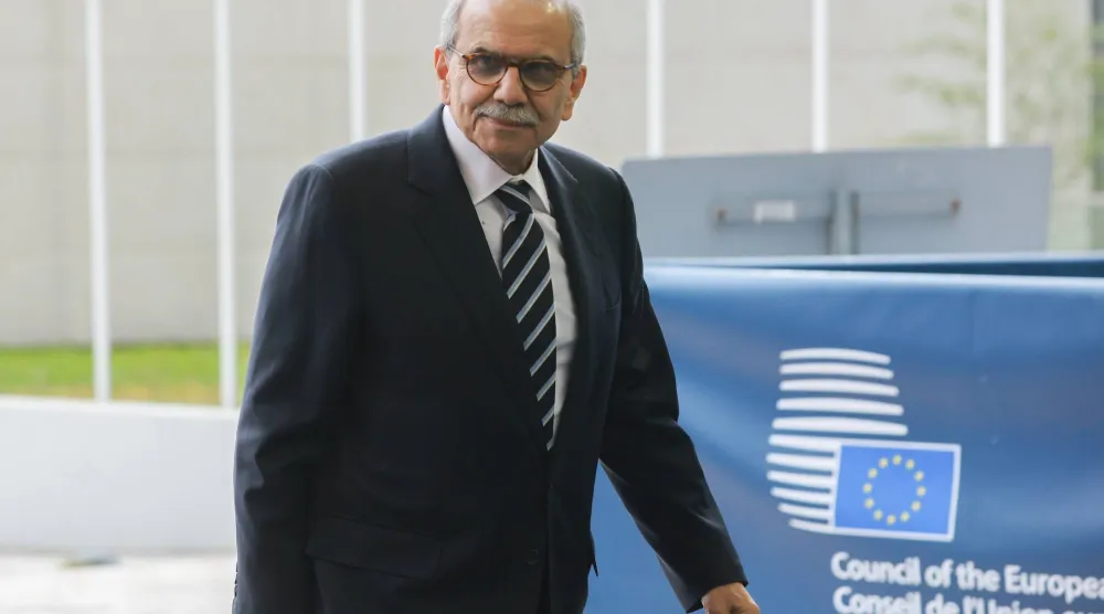 رئيس الوزراء اللبناني نواف سلام يصل إلى اجتماع مجلس الشؤون الخارجية للاتحاد الأوروبي في مدينة لوكسمبورغ... 21 أبريل 2026 (إ.ب.أ)