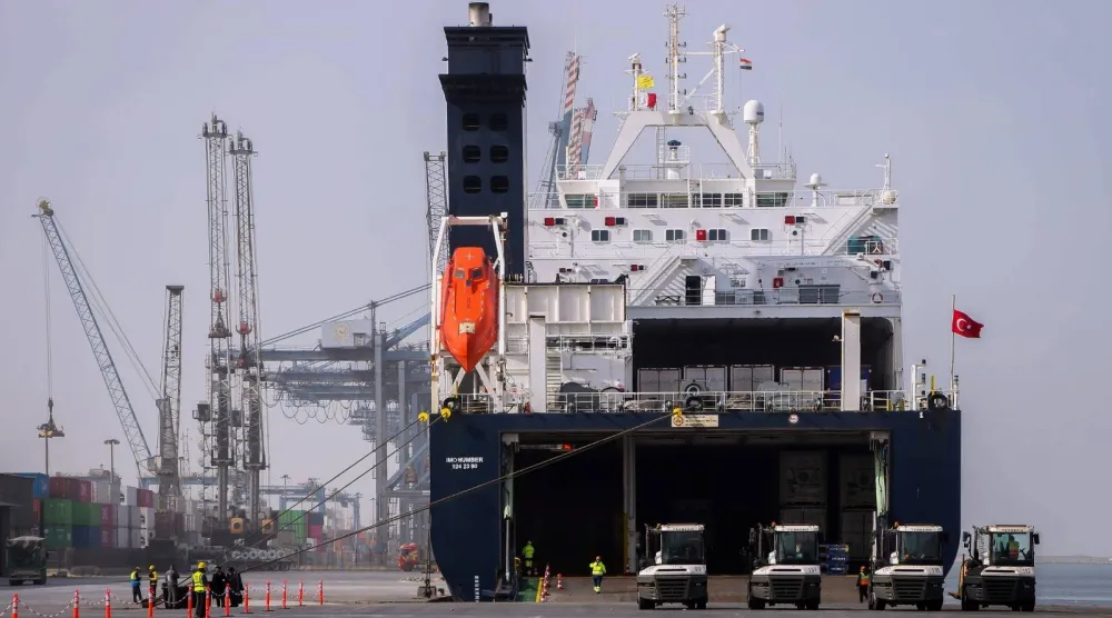 الحرب الإيرانية عززت دور الموانئ المصرية في حركة التجارة (وزارة النقل المصرية)