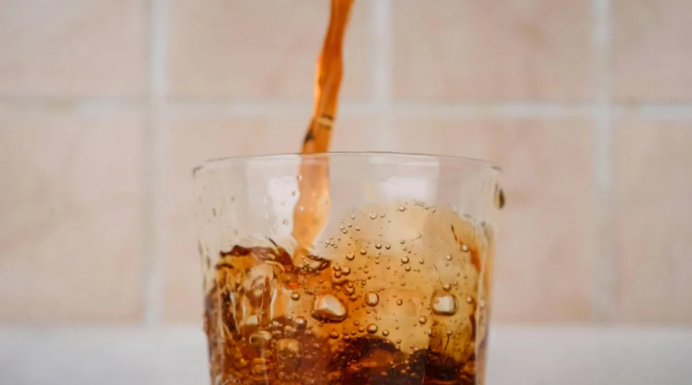 الاستهلاك المرتفع للمشروبات المحلّاة بالسكر يرتبط ارتباطاً وثيقاً بزيادة مقاومة الأنسولين (بيكسلز)