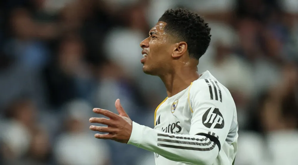 النجم الإنجليزي جود بيلينغهام لاعب وسط ريال مدريد (رويترز)