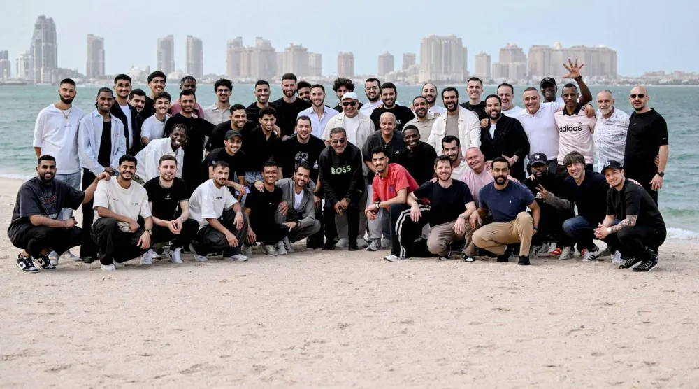 إدارة النادي احتفت بالفريق بعد التأهل للنهائي (نادي الشباب)