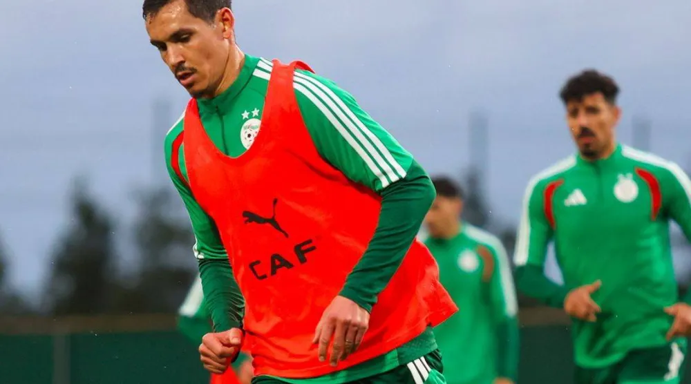 عيسى ماندي (منتخب الجزائر)