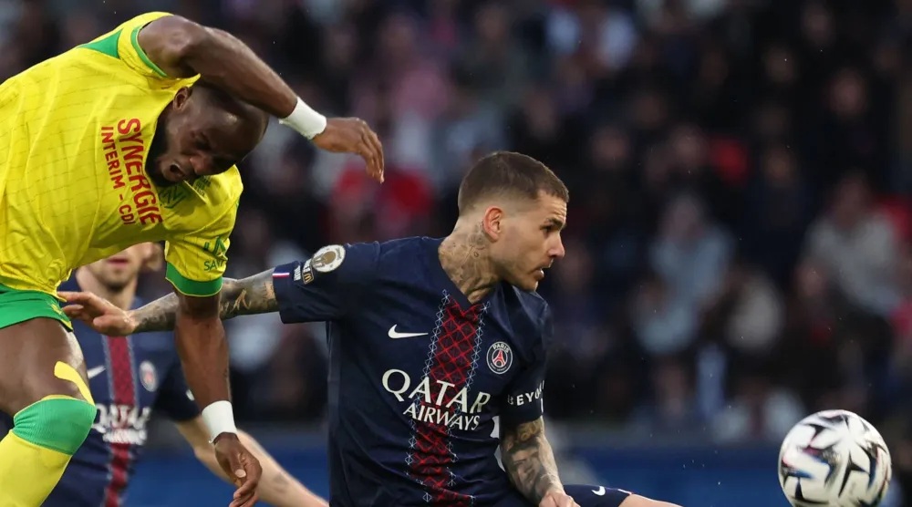 لوكاس هيرنانديز في مواجهة فريقه أمام نانت (أ.ف.ب)