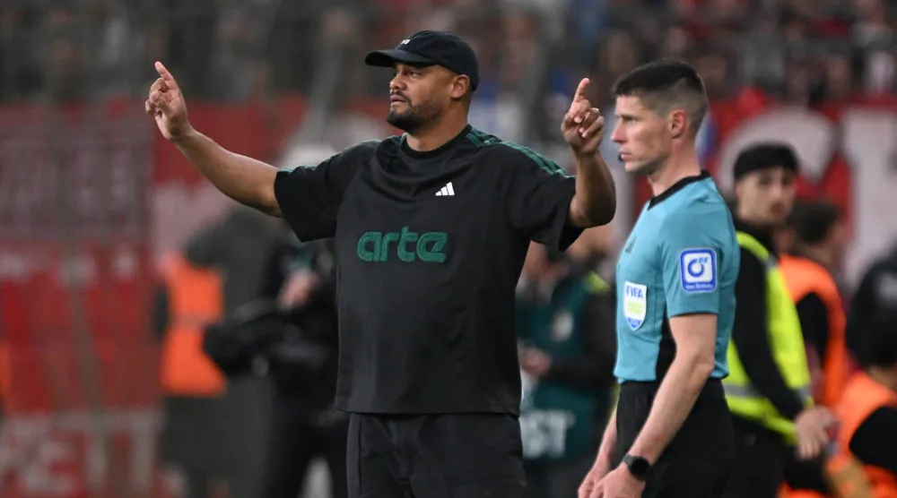 فينسنت كومباني مدرب بايرن ميونخ (د.ب.أ)