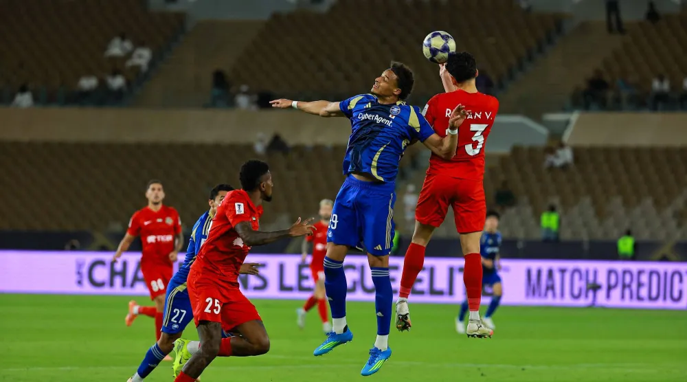 من مباراة شباب الأهلي وماتشيدا الياباني في نصف النهائي الآسيوي (تصوير: محمد المانع)