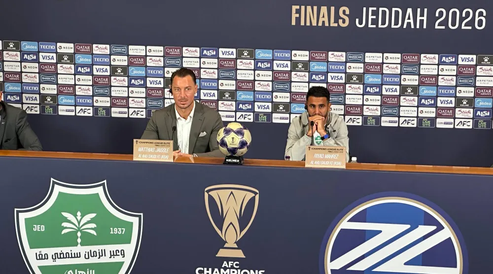 ماتياس يايسله مدرب الأهلي (الشرق الأوسط)