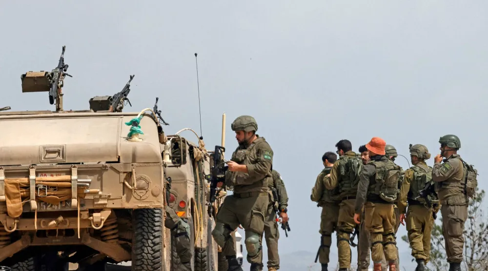 جنود إسرائيليون داخل الأراضي اللبنانية (أ.ف.ب)