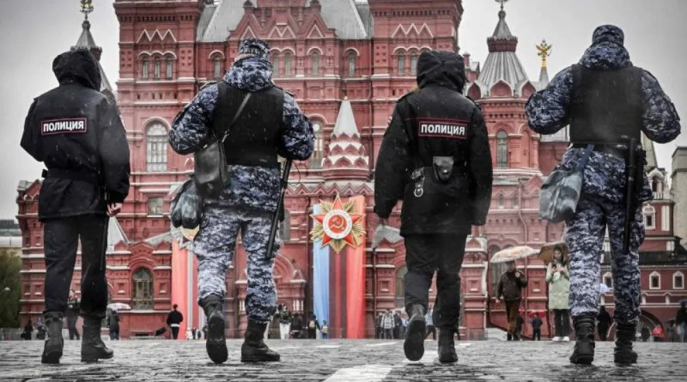 أفراد من الشرطة الروسية (أ.ف.ب)