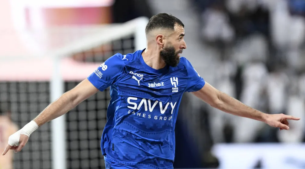 الفرنسي كريم بنزيمة نجم الهلال (رويترز)