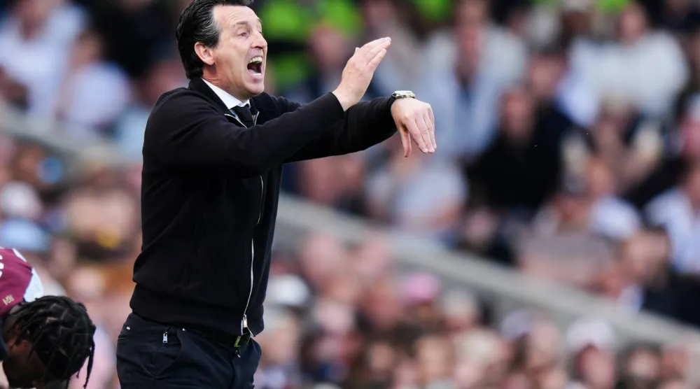 الإسباني يوناي إيمري المدير الفني لفريق أستون فيلا (د.ب.أ)