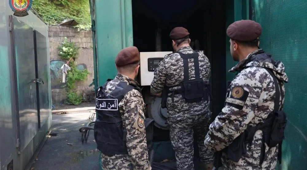 عناصر من جهاز أمن الدولة يقومون بدوريات لضبط الأسعار وملاحقة المخالفين في بيروت وجبل لبنان (موقع أمن الدولة)