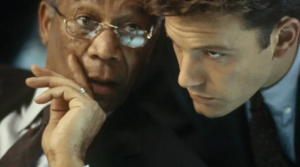 بن أفلك ومورغن فريمن في «مجموع كل المخاوف» (باراماونت)