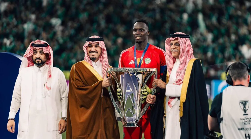 لحظة تتويج الأهلي باللقب القاري للعام الثاني على التوالي (الاتحاد السعودي لكرة القدم) 