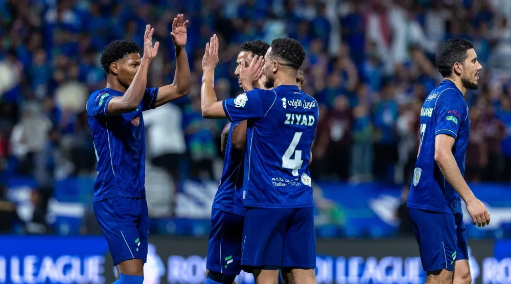 فرحة فتحاوية بعد الفوز الأخير على الخليج (تصوير: عيسى الدبيسي)