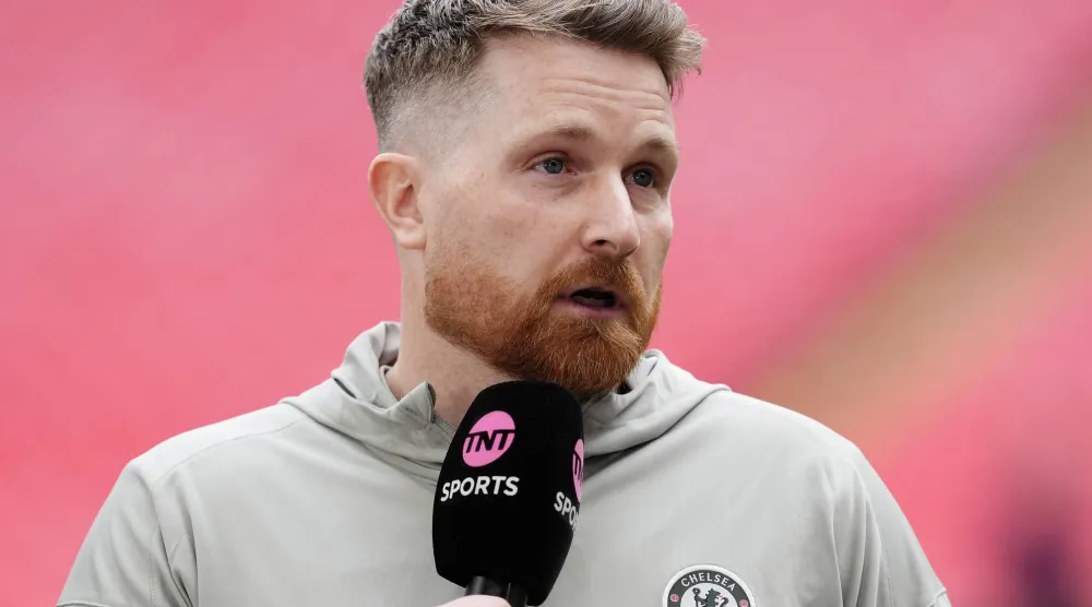 كالوم مكفارلين المدرب المؤقت لتشيلسي (د.ب.أ)