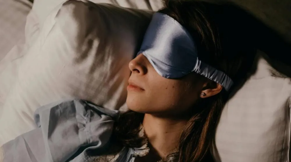 البالغون الذين يعانون عادات نوم غير منتظمة هم أكثر عرضة بنحو الضعف للإصابة بأمراض القلب (بكسلز)