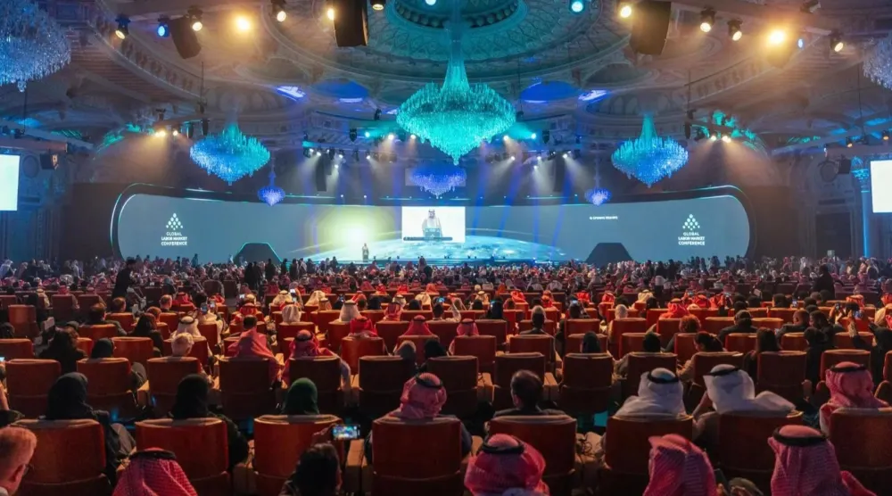 مشاركون في المؤتمر الدولي لسوق العمل في الرياض (واس)