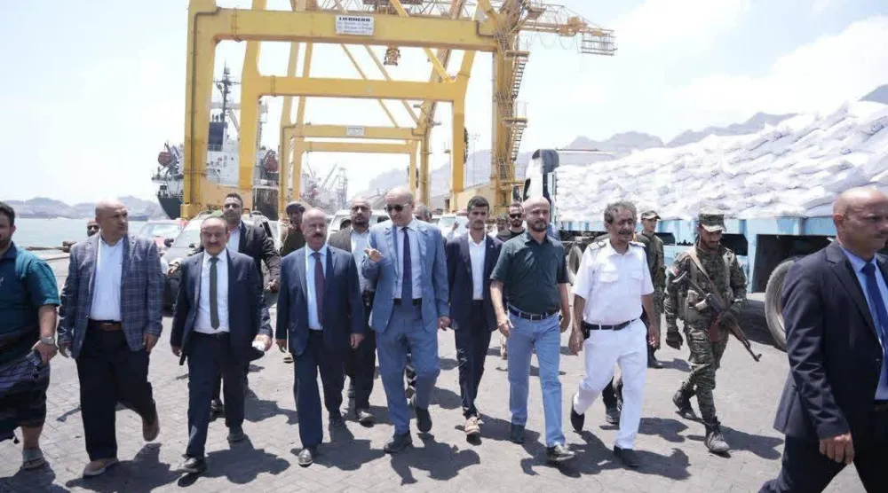 اليمن يتطلع لاستعادة ميناء عدن مكانته التاريخية بصورة تدريجية (إعلام حكومي)