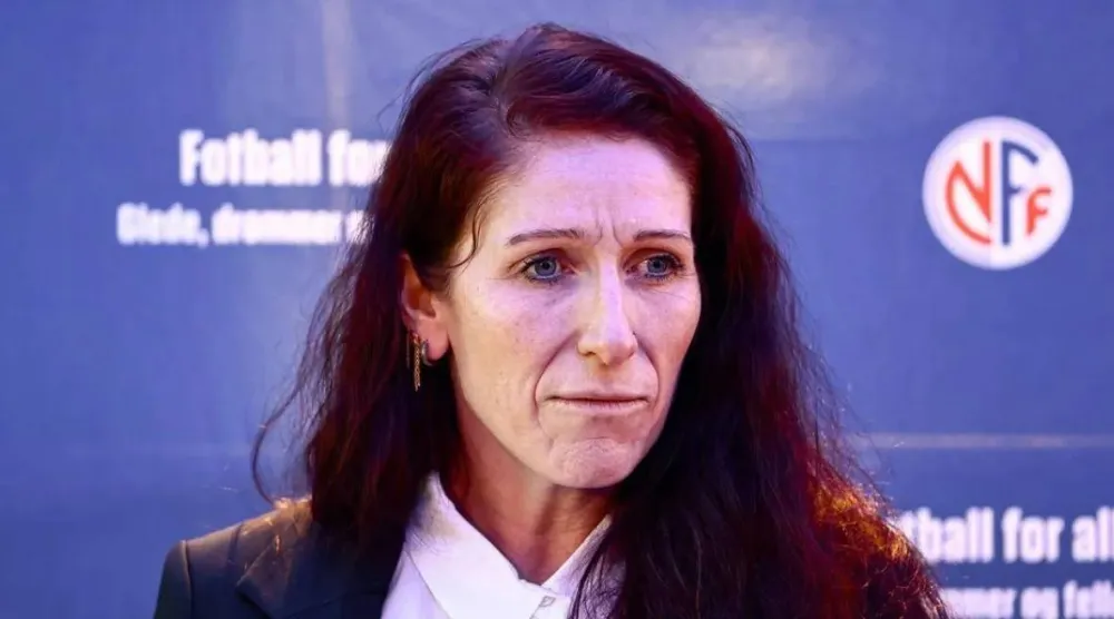 ليز كلافينس رئيسة «الاتحاد النرويجي لكرة القدم» (د.ب.أ)
