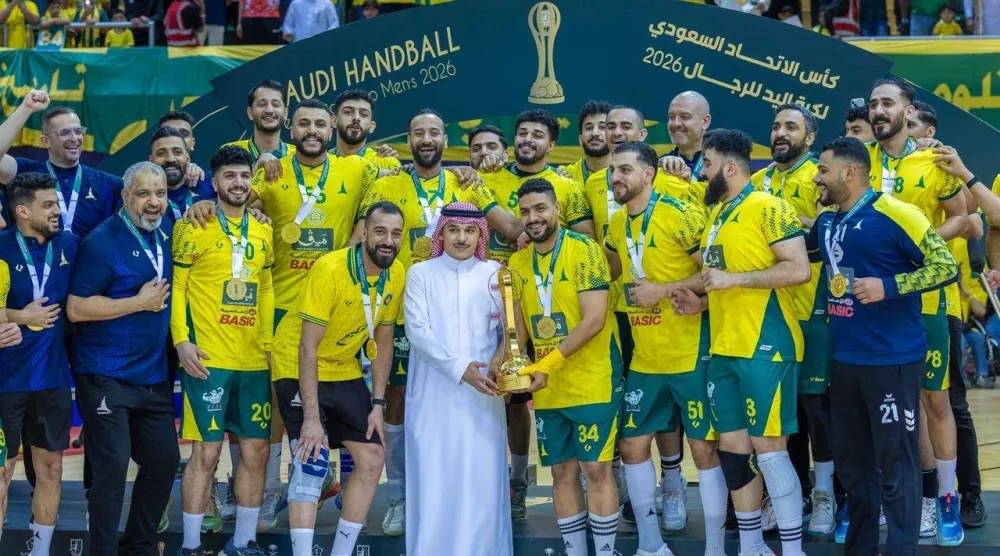 الخليج واصل هيمنته على لعبة كرة اليد بمُنجز جديد (تصوير: عيسى الدبيسي) 