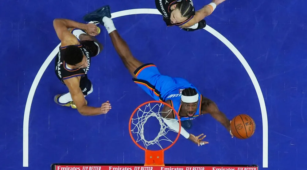 شاي غلجيوس ألكسندر (أ.ب)