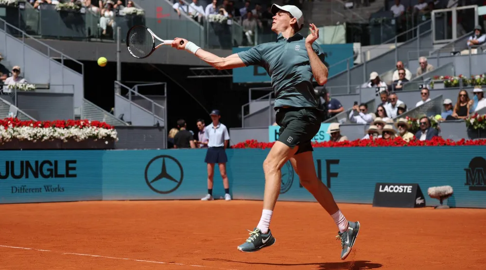 يانيك سينر (رويترز)