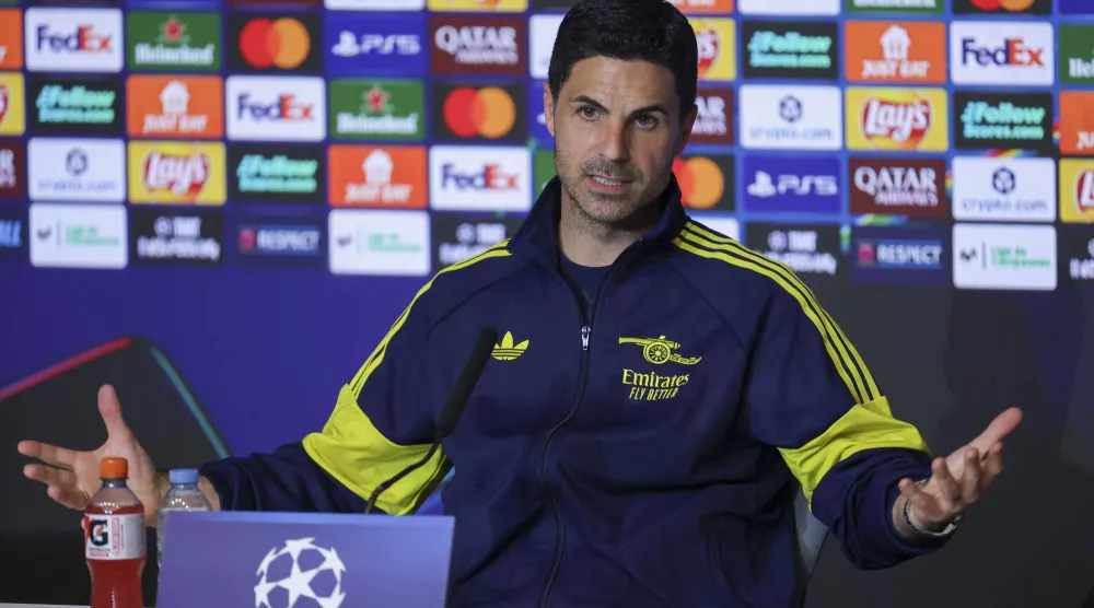 الإسباني ميكيل أرتيتا مدرب آرسنال الإنجليزي (إ.ب.أ)