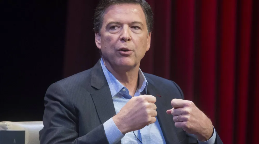 المدير السابق لمكتب التحقيقات الفيدرالي «إف بي آي» جيمس كومي (إ.ب.أ)