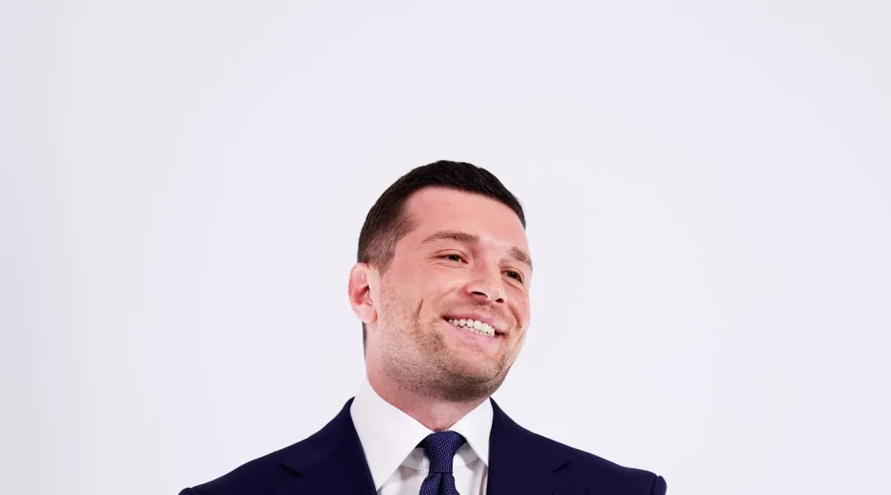 طموح سياسي… وقصة حب ملكية (إ.ب.أ)