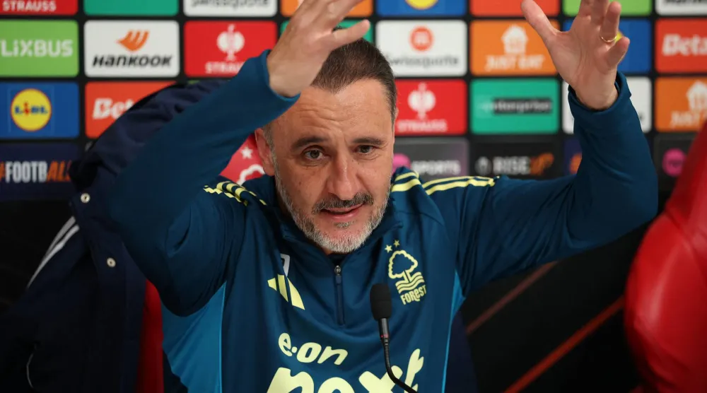 بيريرا خلال المؤتمر الصحافي (رويترز)