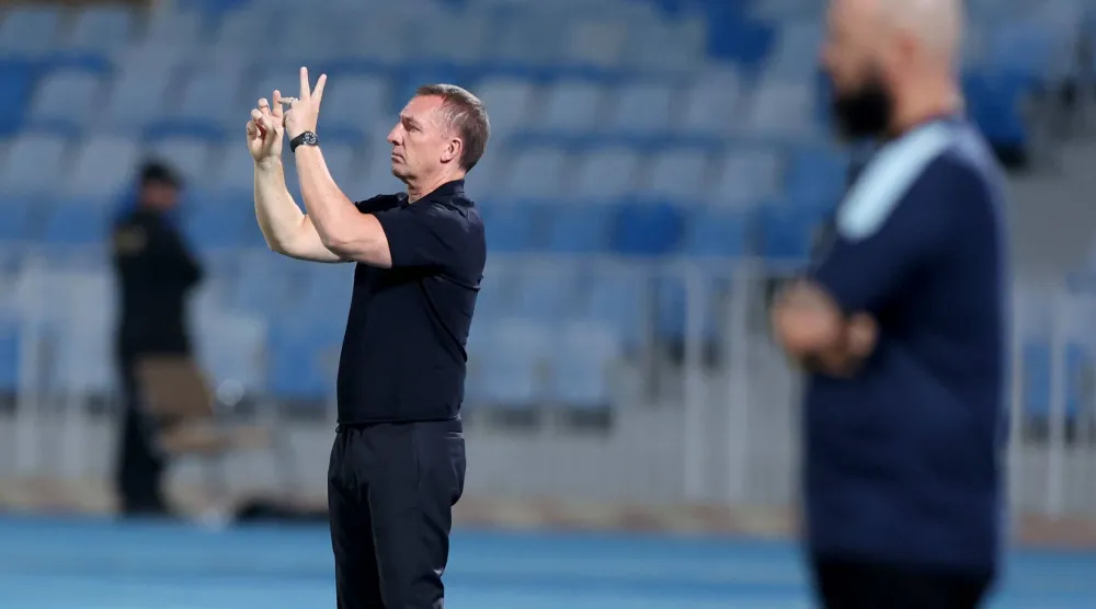 الآيرلندي بريندان رودجرز مدرب فريق القادسية (تصوير: مشعل القدير) 