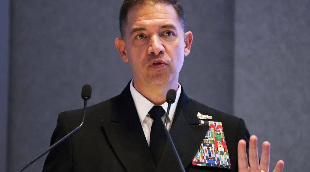 قائد القيادة المركزية للجيش الأميركي الأميرال براد كوبر (أ.ب)